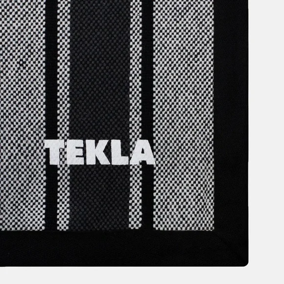 Stüssy x Tekla Surfman Beach Blanket - Picture 4 of 5
